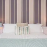 Alojamento de Acomodação e Pequeno-almoço Ardree House 4*