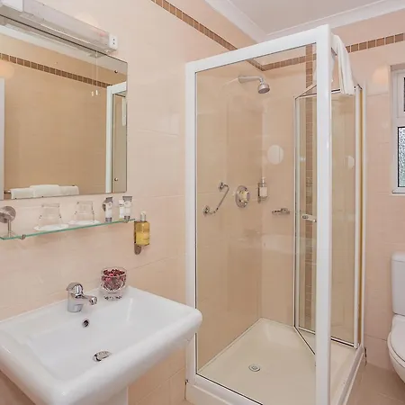 Ardree House Bed & Breakfast